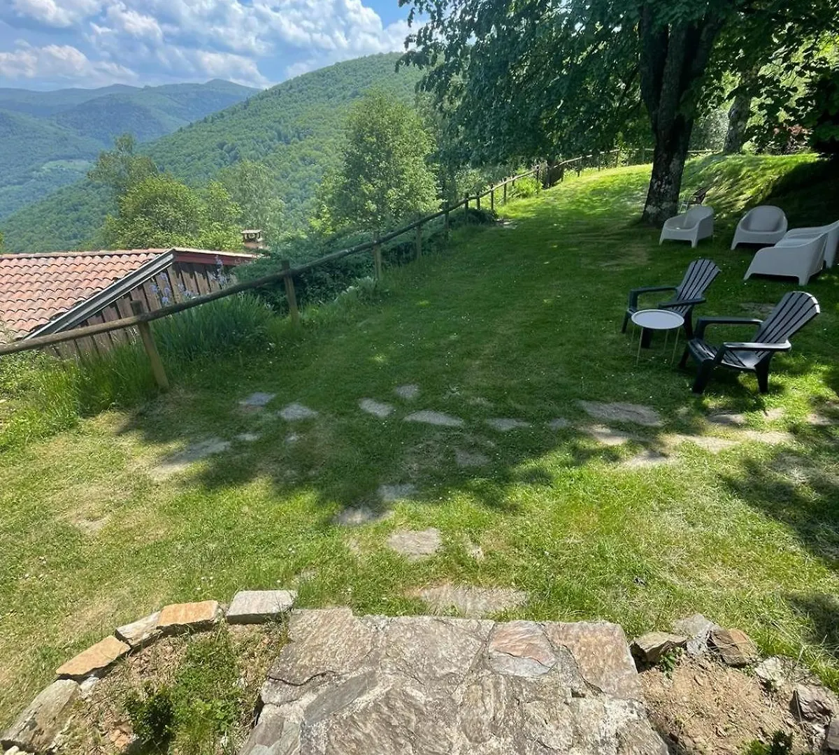 Auberge Les Myrtilles Le Bosc  Le Bosc (Midi-Pyrenees)